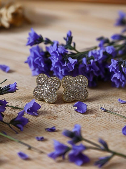 Brinco Trevo Zirconia